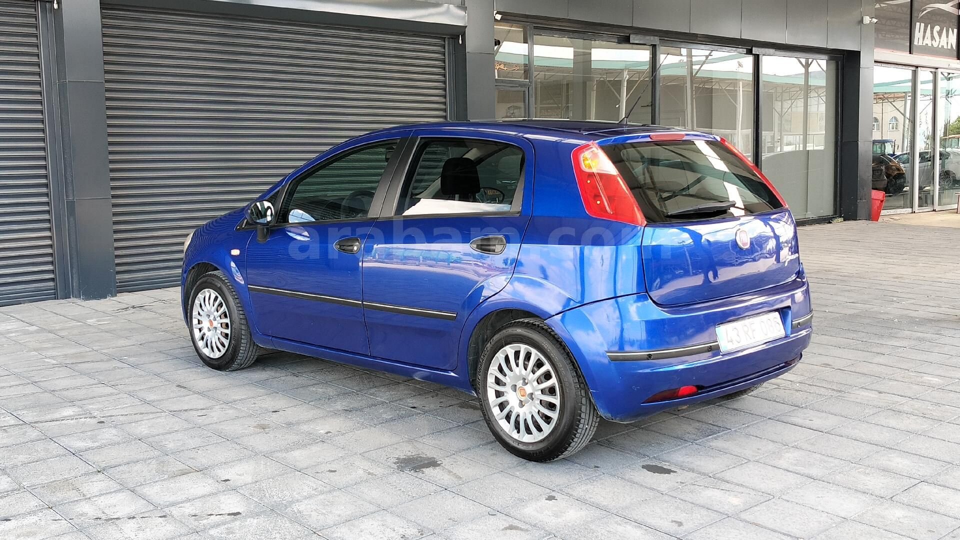 Galeriden Fiat Punto EVO 1.4 Active 2009 Model Karaman 150.000 km Mavi 5