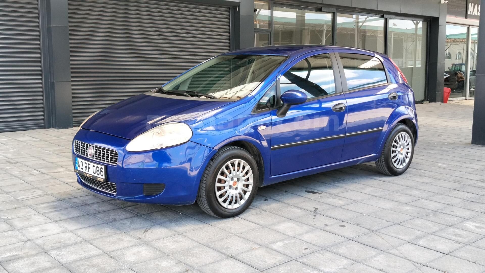Galeriden Fiat Punto EVO 1.4 Active 2009 Model Karaman 150.000 km Mavi 6