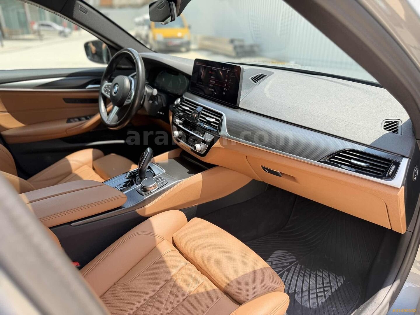 Galeriden BMW 5 Serisi 520i M Sport 2023 Model Adana 65.000 km Füme 5