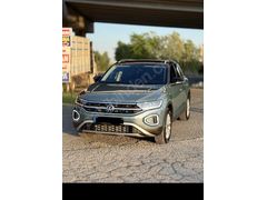     2024 T-Roc Lansman Rengi | Boyasız Değişensiz | 19.000 KM | Servis Bakımlı