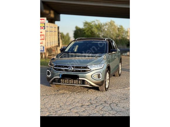     2024 T-Roc Lansman Rengi | Boyasız Değişensiz | 19.000 KM | Servis Bakımlı