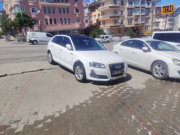 Sahibinden Audi A3 Sportback 1.6 TDI Ambition 2012 Model  276.000 km Beyaz