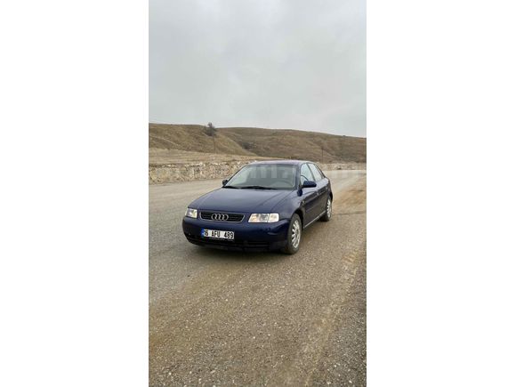 Sahibinden Audi A3 Sportback 1.6 Ambiente 2000 Model 