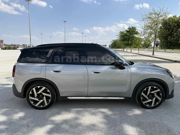 Sahibinden Mini Countryman E Favoured 2025 Model 