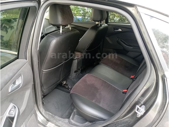 2019 aralık çıkışlı Focus 62 bin de 1.5 TDCi Style