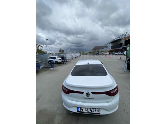 Sahibinden Renault Megane 1.5 dCi Touch 2017 Model Kars