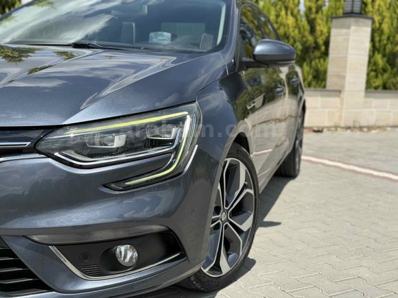 Galeriden Renault Megane 1.5 dCi Icon 2016 Model Manisa