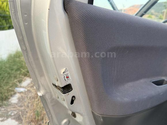 2006 TERİOS 149.000 KM 4X4 FULL HATASIZ BOYASIZ HASAR KAYITSIZ
