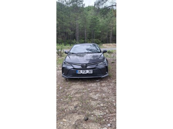 Sahibinden Toyota Corolla 1.5 Dream X-Pack 2025 Model  20.000 km Gri (metalik)