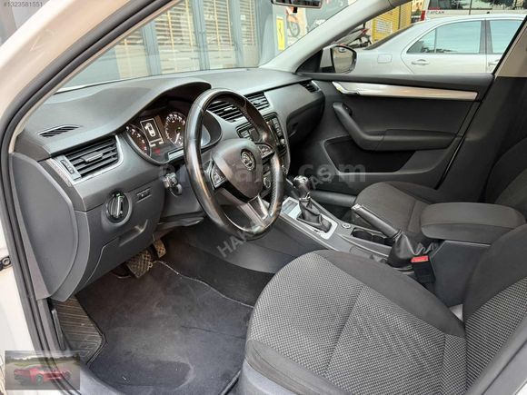 2017 SKODA OCTAVIA 1.6 TDİ GREENTEC OPTİMAL DSG