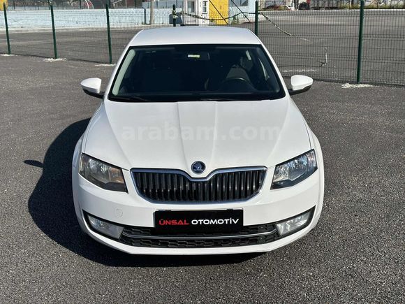 260.000 KM 1.6 TDİ OTOMATİK OCTAVİA