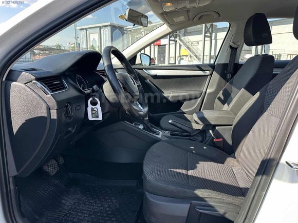 260.000 KM 1.6 TDİ OTOMATİK OCTAVİA