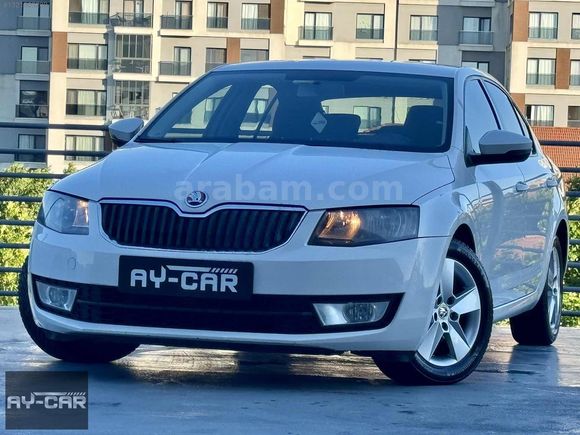 AY-CAR'dan 164.000km'de OCTAVİA