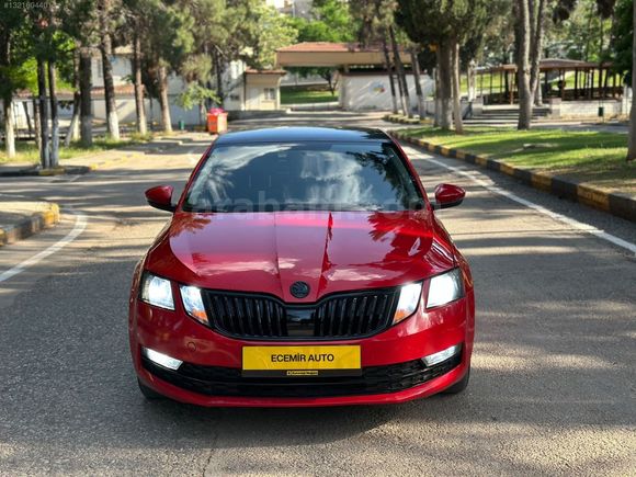 ECEMİR AUTO'DAN 2018 OKTAVİA 1.6 TDİ DSG MASRAFSIZ BAKIMLI