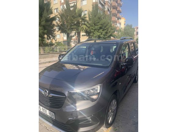 Servis bakımlı Sahibinden Opel Combo 1.5 CDTI Ultimate 2021 94.000 km Gri (metalik)