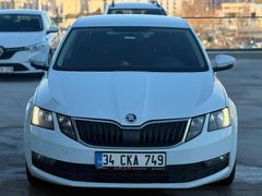 KUSURSUZ TEMİZLİKTE 1.6 DİZEL SKODA OKTAVIA
