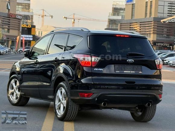 GÖRKEM AUTO'DAN KUGA-TİTANİUM-CAM TAVAN-OTOMATİK-2018 ÇIKIŞ