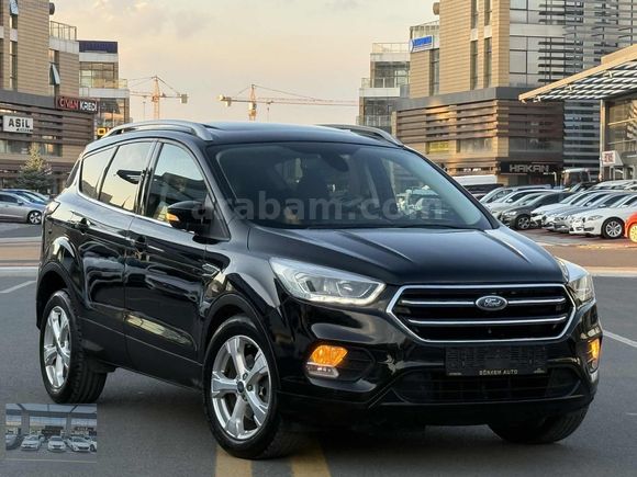 GÖRKEM AUTO'DAN KUGA-TİTANİUM-CAM TAVAN-OTOMATİK-2018 ÇIKIŞ
