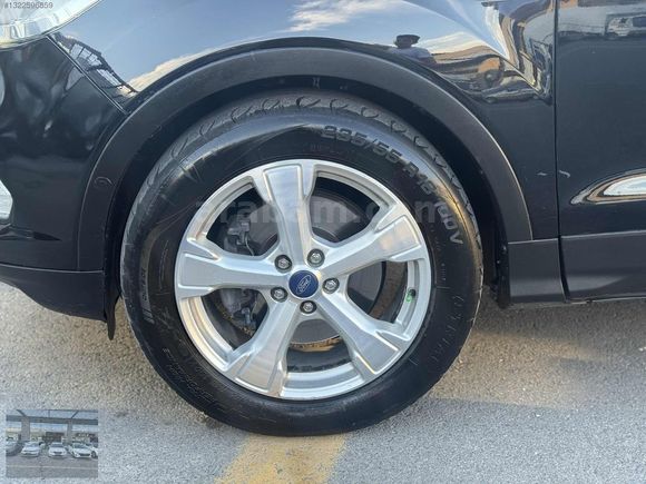 GÖRKEM AUTO'DAN KUGA-TİTANİUM-CAM TAVAN-OTOMATİK-2018 ÇIKIŞ