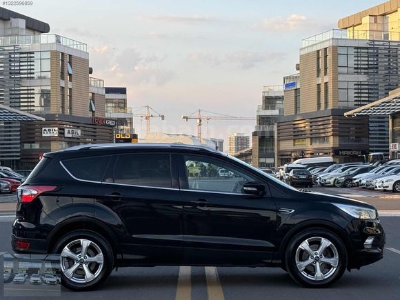 GÖRKEM AUTO'DAN KUGA-TİTANİUM-CAM TAVAN-OTOMATİK-2018 ÇIKIŞ
