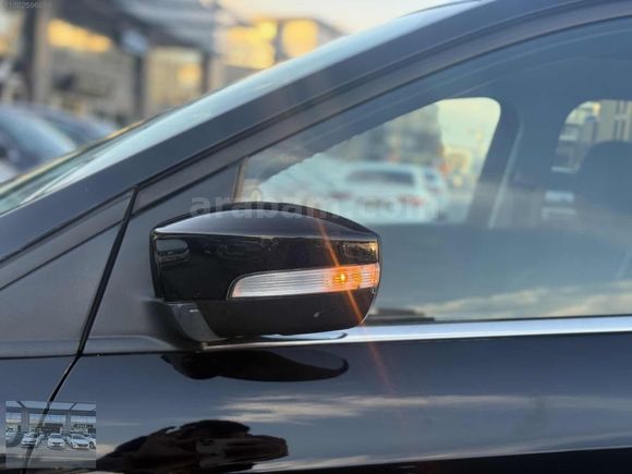 GÖRKEM AUTO'DAN KUGA-TİTANİUM-CAM TAVAN-OTOMATİK-2018 ÇIKIŞ