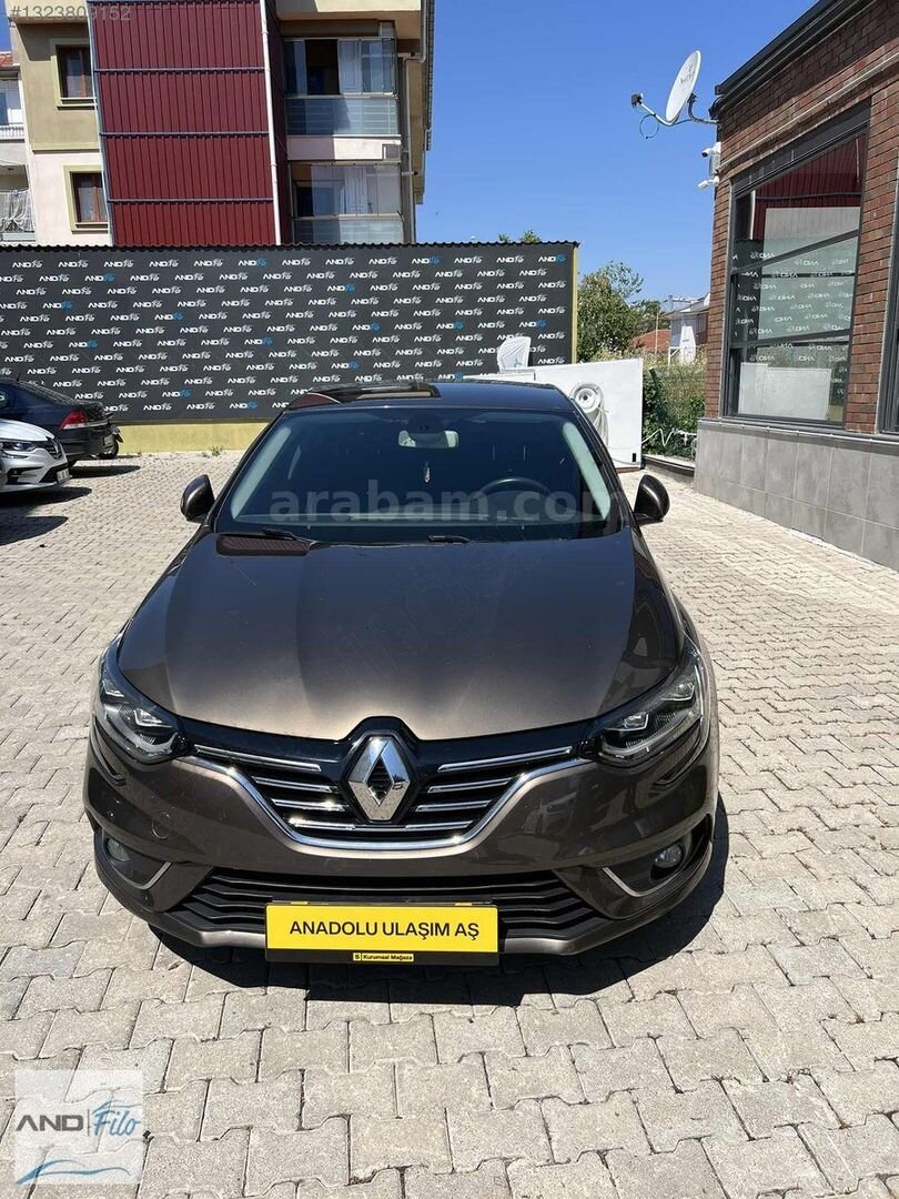 Galeriden Renault Megane 1.2 TCe Icon 2017 Model Uşak 125.200 km Kahverengi 2