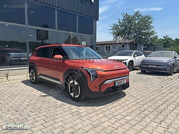 HYUNDAI ONURLU'DAN BOYASIZ DEĞİŞENSİZ DÜŞÜK KM EV3 ELEGANCE