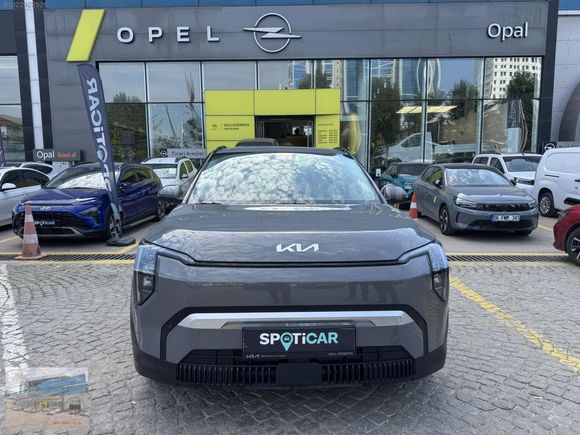 300.000TL %0 FAİZ- HATASIZ 2025 KIA EV3 LONG RANGE