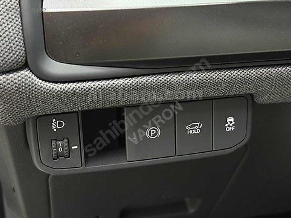 2025 KİA EV3 PRESTIGE 20.000KM BOYASIZ C.TAVAN/4K ISITMA/OTONOM