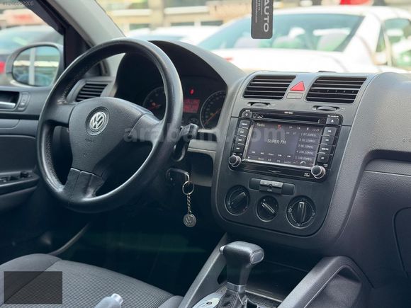 2006 VW GOLF 1.6 PRİMELİNE KAPUT TAVAN BAGAJ BOYASIZ OTOMATİK