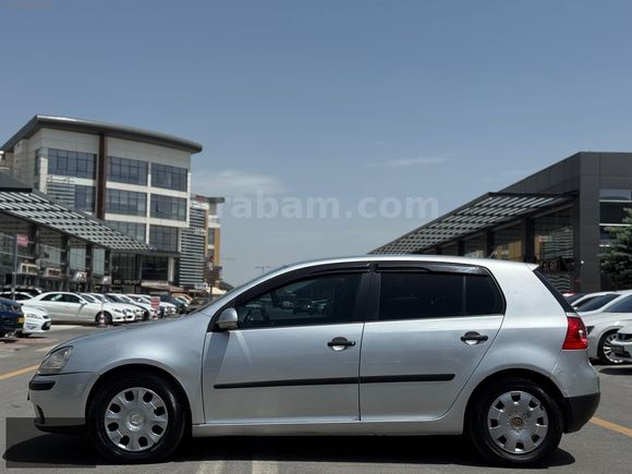 2006 VW GOLF 1.6 PRİMELİNE KAPUT TAVAN BAGAJ BOYASIZ OTOMATİK