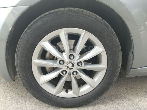 SKODA OCTAVİA 2013 