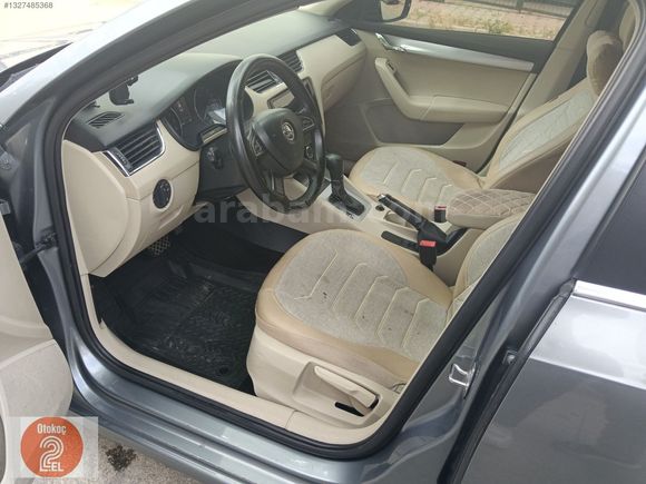 SKODA Octavia 1.6 TDI Elegance DSG