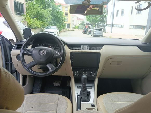 SKODA OCTAVİA 2013 