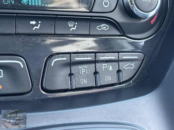 HATASIZ BOYASIZ 120.000 KM CAM TAVANLI SELECTIVE KUGA