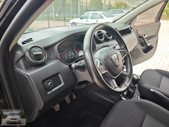 2018 MODEL ORJİNAL DACİA DUSTER 1.5 DCİ PRESTİGE 4X2 SİYAH