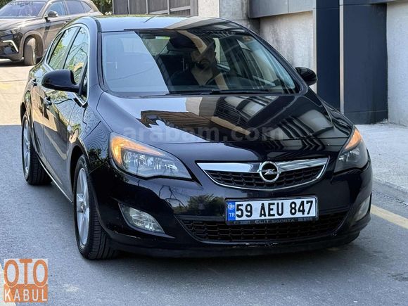 OPEL ASTRA HATASIZ BOYASIZ TRAMERSİZ OTOMATİK VİTES