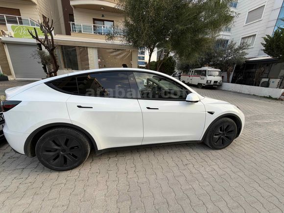 Sahibinden Tesla Model Y Standart (Juniper) 2025 Model 