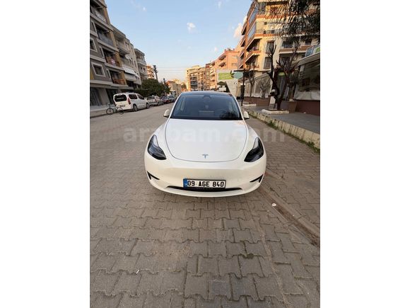 Sahibinden Tesla Model Y Standart (Juniper) 2025 Model 