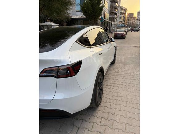 Sahibinden Tesla Model Y Standart (Juniper) 2025 Model 