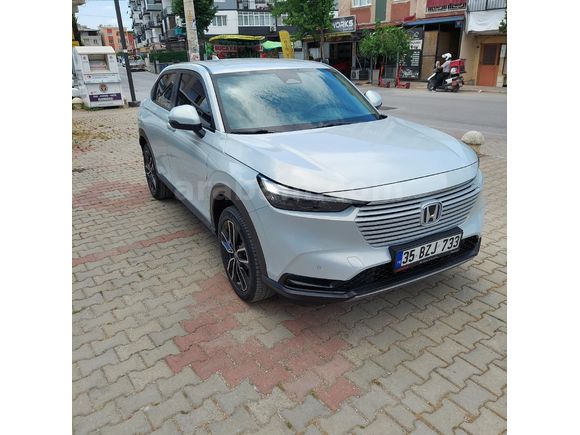 Sahibinden Honda HR-V 1.5 e-HEV Elegance 2022 Model İzmir