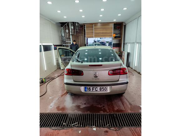 Sahibinden Renault Laguna 1.9 dCi Expression 2006 Model