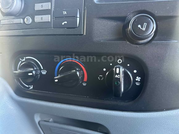 CİHAT OTOMOTİV DEN 2011 FORD TRANSİT 350 M KLİMALI BOYASIZ 