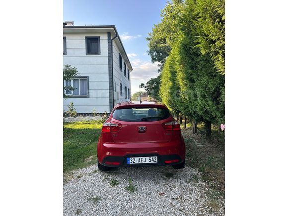 Sahibinden Kia Rio 1.4 CRDi Fancy 2012 Model 