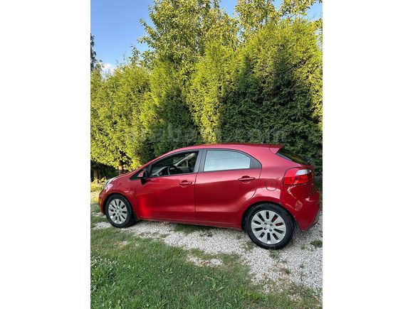 Sahibinden Kia Rio 1.4 CRDi Fancy 2012 Model 