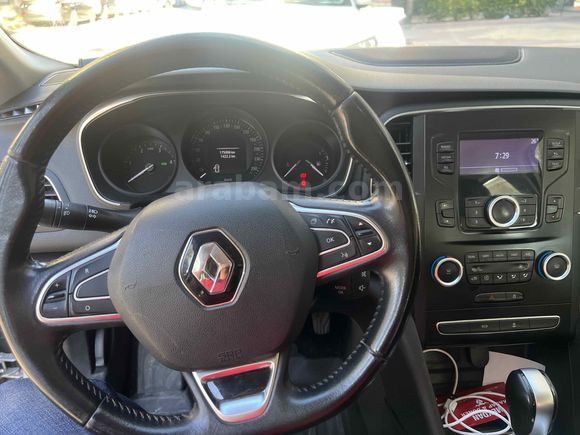 Sahibinden Renault Megane 1.5 dCi Touch 2016 Model 