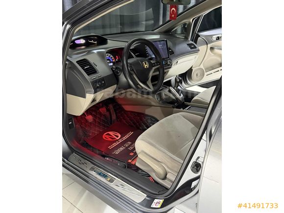 MARKA'DAN 2011 HONDA CİVİC ELEGANCE 222,000 KM'DE