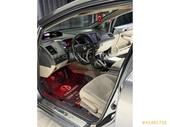 MARKA'DAN 2011 HONDA CİVİC ELEGANCE 222,000 KM'DE