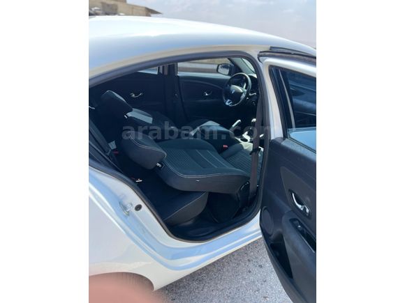 Galeriden Renault Fluence 1.5 dCi Touch 2015 Model Şanlıurfa