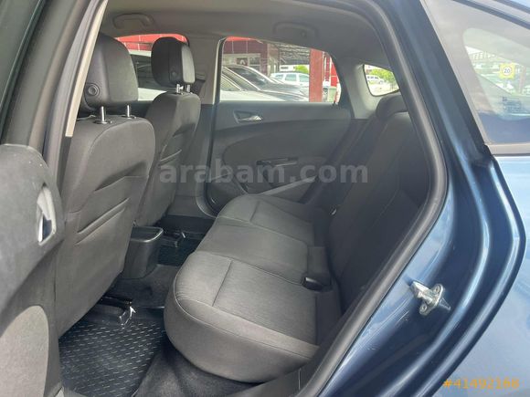 ERSAKAY 2 DEN OPEL ASTRA 1,6 LPG'Lİ TESLA EKRANLI EDİTİON PLUS..